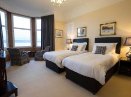 The Cedars Guest House, pensionat i Dunoon