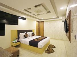 Hotel Grand Suites By D Capitol- New Delhi Airport, hotel in zona Aeroporto Internazionale di Delhi - DEL, Nuova Delhi