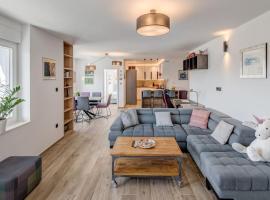 Bells & Whistles, Comfortable Condo, hotel Splitben