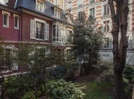 Hotel Particulier, Neuilly sur Seine, Palais des Congrès