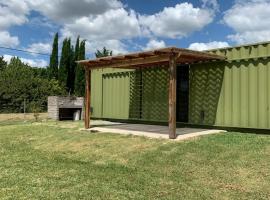 Casa Container Chacra 202, country house in Tandil