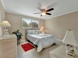 Tarpon Springs Family Vacation 5 mins to beach