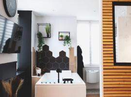 LOVE ROOM, La Douce Angevine, apartamento en Angers