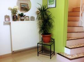 Chelles - Paris - Disneyland Marne la vallée, hotel in Chelles