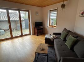 Ferienwohnung Kleine Auszeit, hotel v destinaci Tholey
