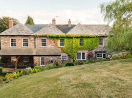 Wooladon House, hotel in Lifton