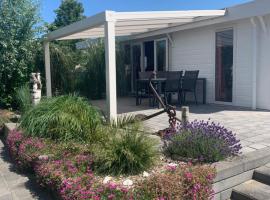 Ferienchalet „Sundowner“, vakantiewoning aan het strand in Breskens