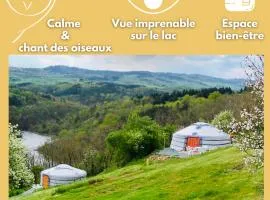 Anouchka Ô fil 2 l'eau, yourte en bord de Lac