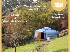 Les Yourtes Ô fil 2 l'eau, campsite in Saint-Jean-Saint-Maurice-sur-Loire