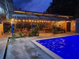 Alojamiento, Restaurante Chic Paradise, camping en Iquitos