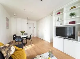 Smart Studio with Terrace by HM