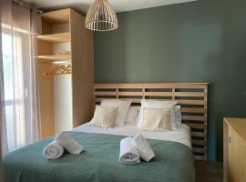 Le Loft Gramat Gîte & Bien-Etre, hotel v destinaci Gramat