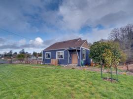 Blackberry Cottage with Yard Near Westport and Beach, hotel que aceita pets em Grayland