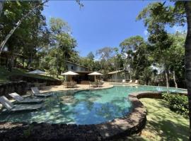 Casa em Praia do Forte - Sapiranga - Lagoa Aruá, hotel en Mata de São João