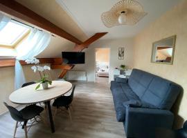 Entre Vulcania et le Sancy, hotel v destinaci Gelles