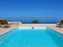 Historic Villa Kassiopi with Panoramic Sea view, hotel v destinácii Epáno Kefalás