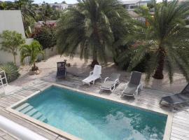 Villa Favvidae ~ Close to Beach: Jan Thiel şehrinde bir otel