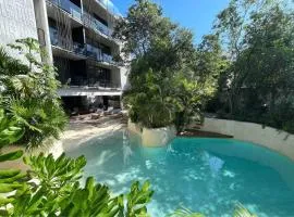 IIK: Stylish Condo Retreat in Tulum's Heart