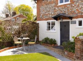 The Lavender Folly - Cosy Accommodation Alresford, cheap hotel in New Alresford