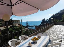 Casa Fulvia with terrace, hotel in Monterosso al Mare