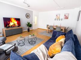 A-City, 3 Zi, smart TV, WLAN, Netflix + Küche, apartment in Augsburg