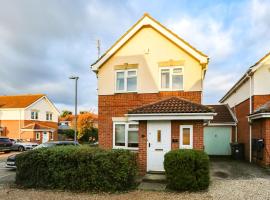 Comfortable 3 bed house in Chelmsford、チェルムスフォードのホテル