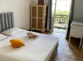 Appartement centre-ville, hotel u gradu Tunis