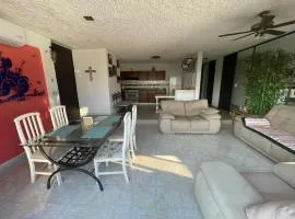 Roca Sola, Costera departamento privado con vista al mar, alberca, terraza y aire acondicionado