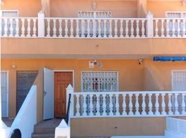 Duplex junto al Mar Menor, хотел с паркинг в Лос Ниетос