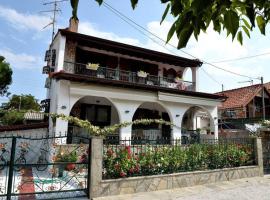 Villa Tania, hotel a Asprovalta