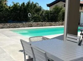 Epipoli Charming Villa and Pool