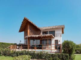 ZAFIRO CHINCHA® Casa de Lujo Piscina frente al mar, rumah liburan di Casa Blanca