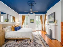 Charming Historic District Parlor Level Apartment