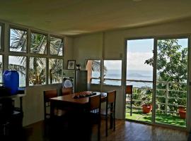 Cabin de Paulin 1, hotel en Tagaytay
