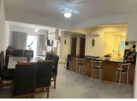Apartamento encantador próximo a Praia Brava