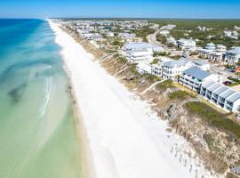 Seamist 2 NEWLY RENOVATED GULF FRONT 1 BR and Bunks First floor and private beach access, hotel in Seacrest