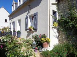 Gîte Cravant-les-Côteaux, 6 pièces, 10 personnes - FR-1-381-395, počitniška nastanitev v mestu Cravant-les-Coteaux