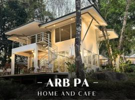 Arb Pa Home and Cafe @ Mae on, lodge i Chiang Mai