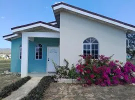Loodik Vacation Home Brompton Manor