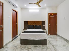 Super OYO Hotel Arjun Residency, hótel í Khammam