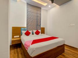 Super OYO Flagship Hotel Moon Light, hotel with parking in Jaipur