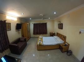 Hotel Sarita Resort, hotel con estacionamiento en Jajpur Road