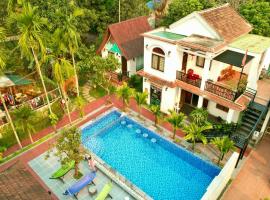 Tropical Valley Homestay، إقامة منزل في فونغ نها