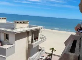 Le Petit Canet