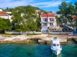 Villa Flores Adriatica