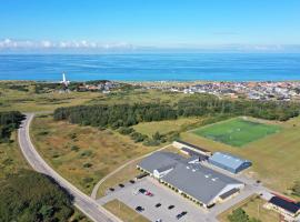 Hirtshals Idrætscenter - Vandrehjem - Hostel, hotel in Hirtshals