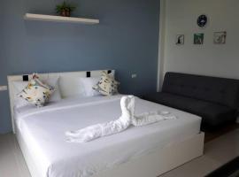 Kim Lung Airport Hotel, hotel cerca de Aeropuerto internacional de Phuket - HKT, Ban Bo Sai Klang