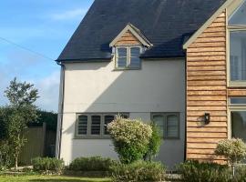 Elmcroft Holiday Annex, holiday home in Gillingham