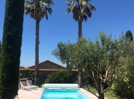 Gîte : La cave des Violettes, hotel i Lespignan