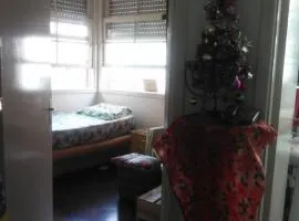 QUARTO PRIVADO COM INTERNETE PRÓXIMO A UFGS